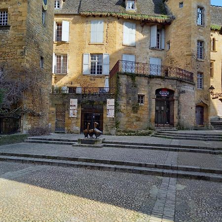 Appartement centre médiéval le Boudoir de Marie Sarlat Exterior foto