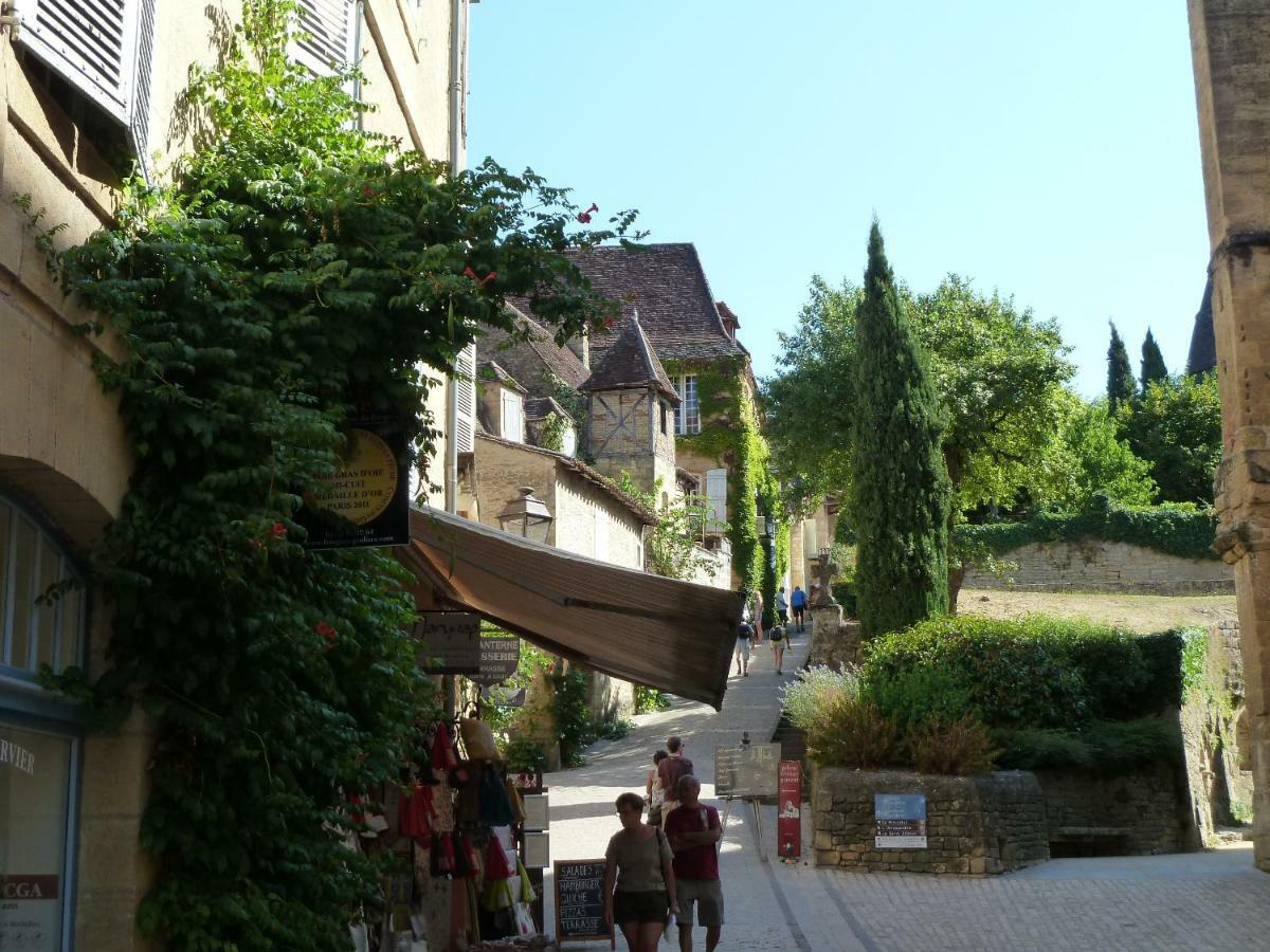 Appartement centre médiéval le Boudoir de Marie Sarlat Exterior foto